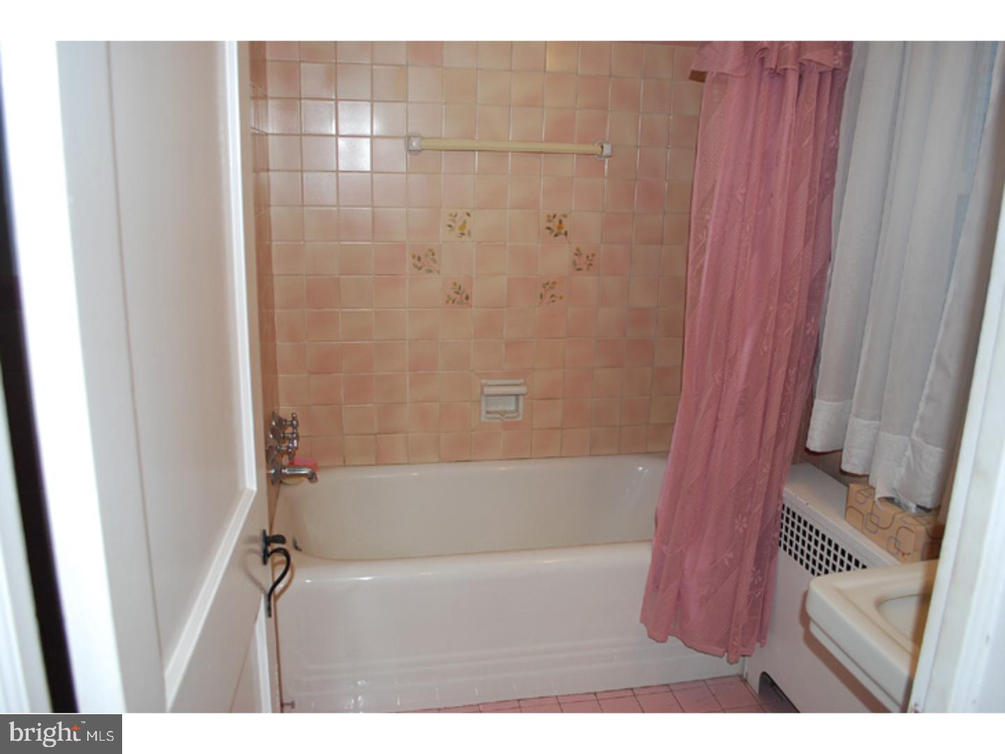 203 Earlington Road Havertown, PA 19083 - Photo 12 of 15 Bathroom