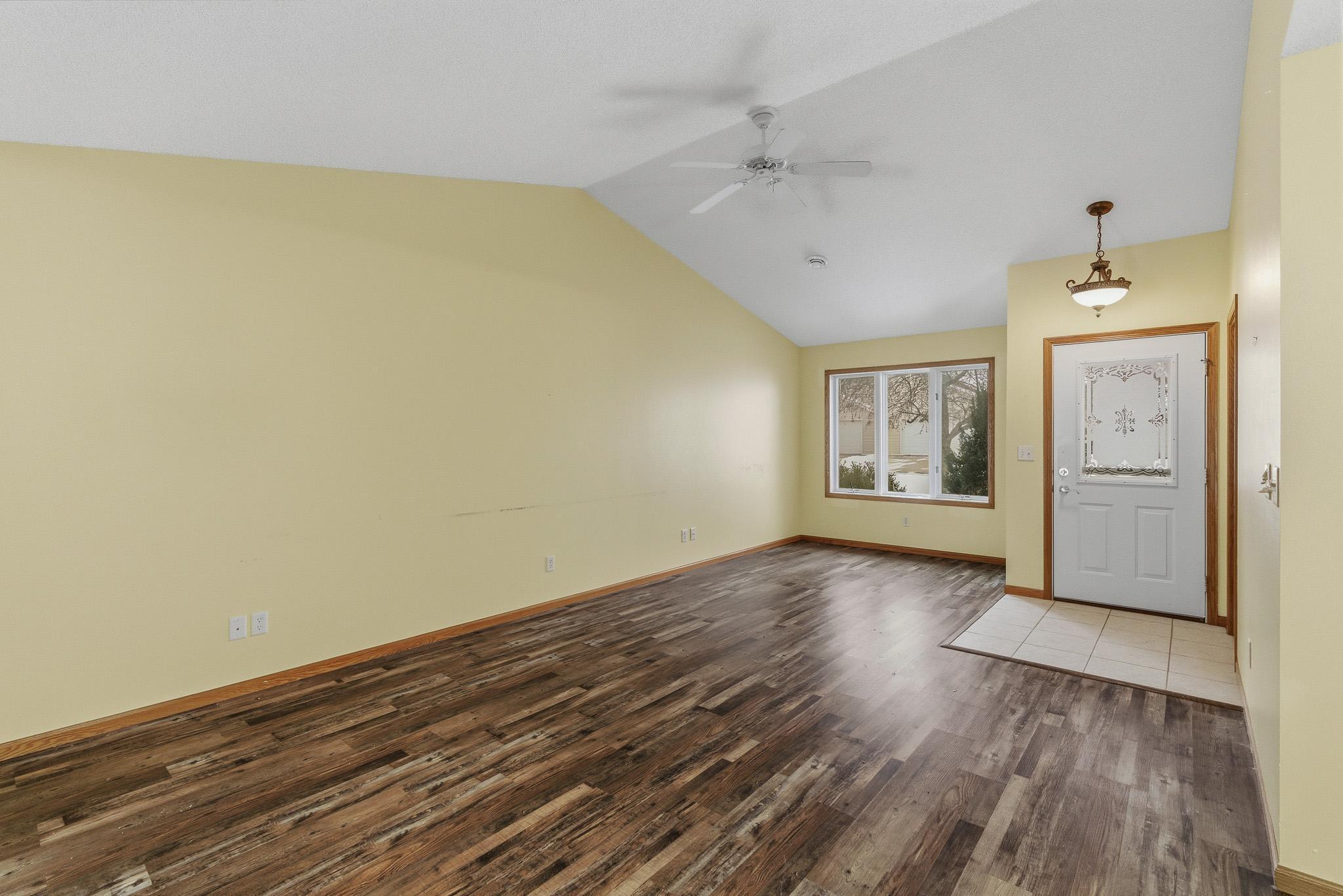 104 Blue Bird Path Mankato, MN 56001 - Photo 10 of 27