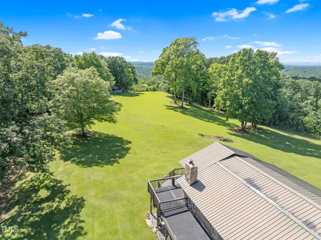 a view of a living room