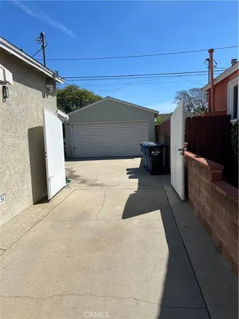 $850,000 | 11508 Old River School Road, Downey, CA 90241