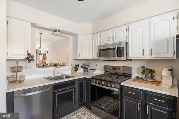 $335,000 | 30 Parkhill Place, Baltimore, MD 21236