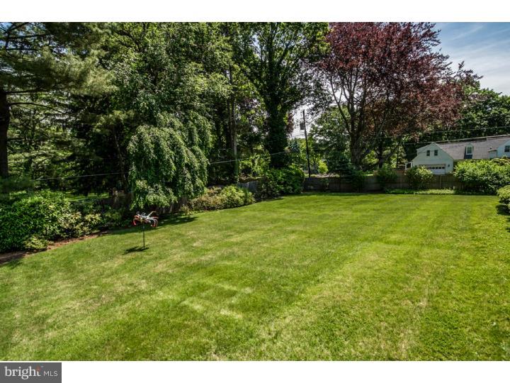 1225 Gilbert Road Jenkintown, PA 19046 - Photo 22 of 24 Back Yard