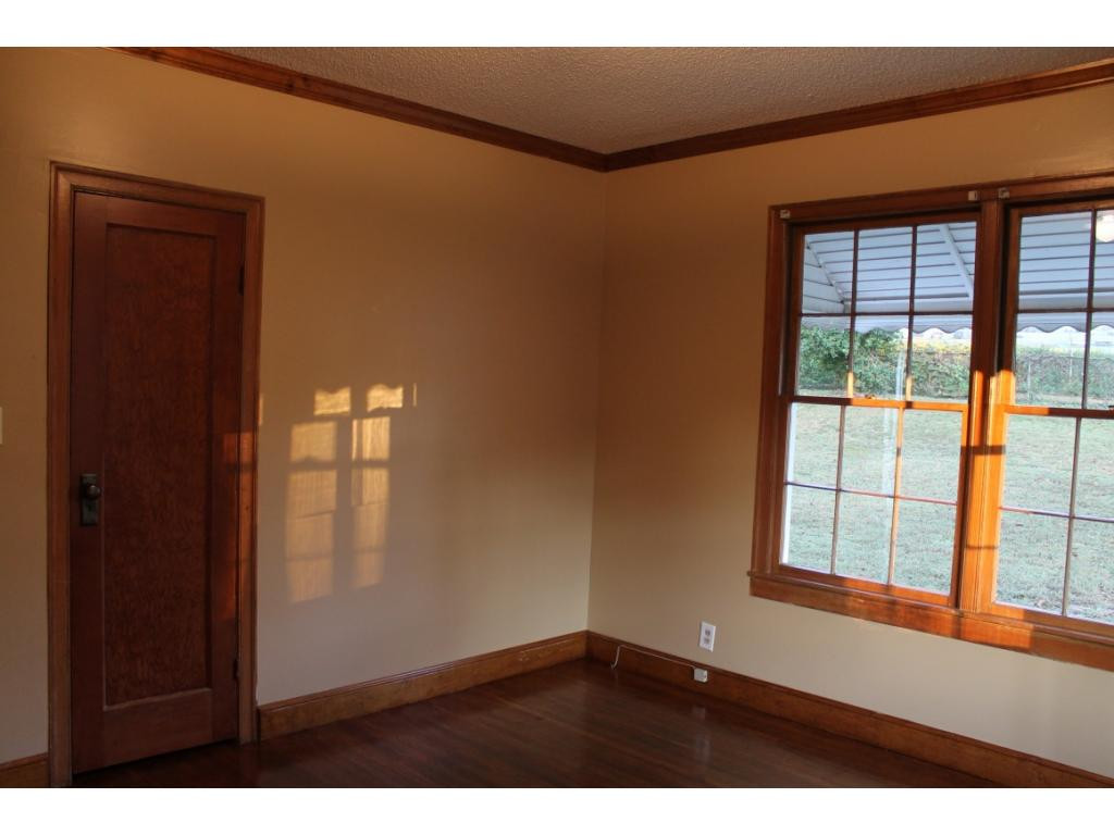 115 Spruce Street Greeneville, TN 37745 - Photo 18 of 31 Photo 18