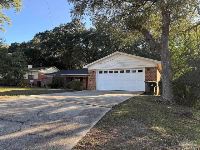$246,450 | 5748 Princeton Drive, Pensacola, FL 32526