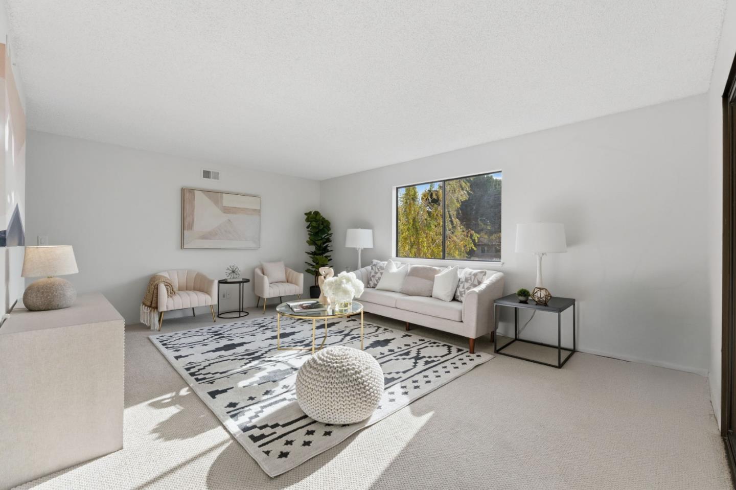 765 San Antonio Road, Unit 88 Palo Alto, CA 94303 - Photo 10 of 41 a living room with furniture