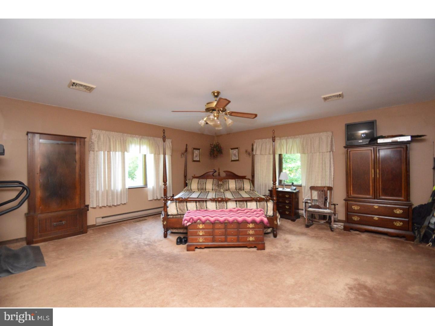 4766 Overlook Road Coplay, PA 18037 - Photo 15 of 17 Gallery Image 15