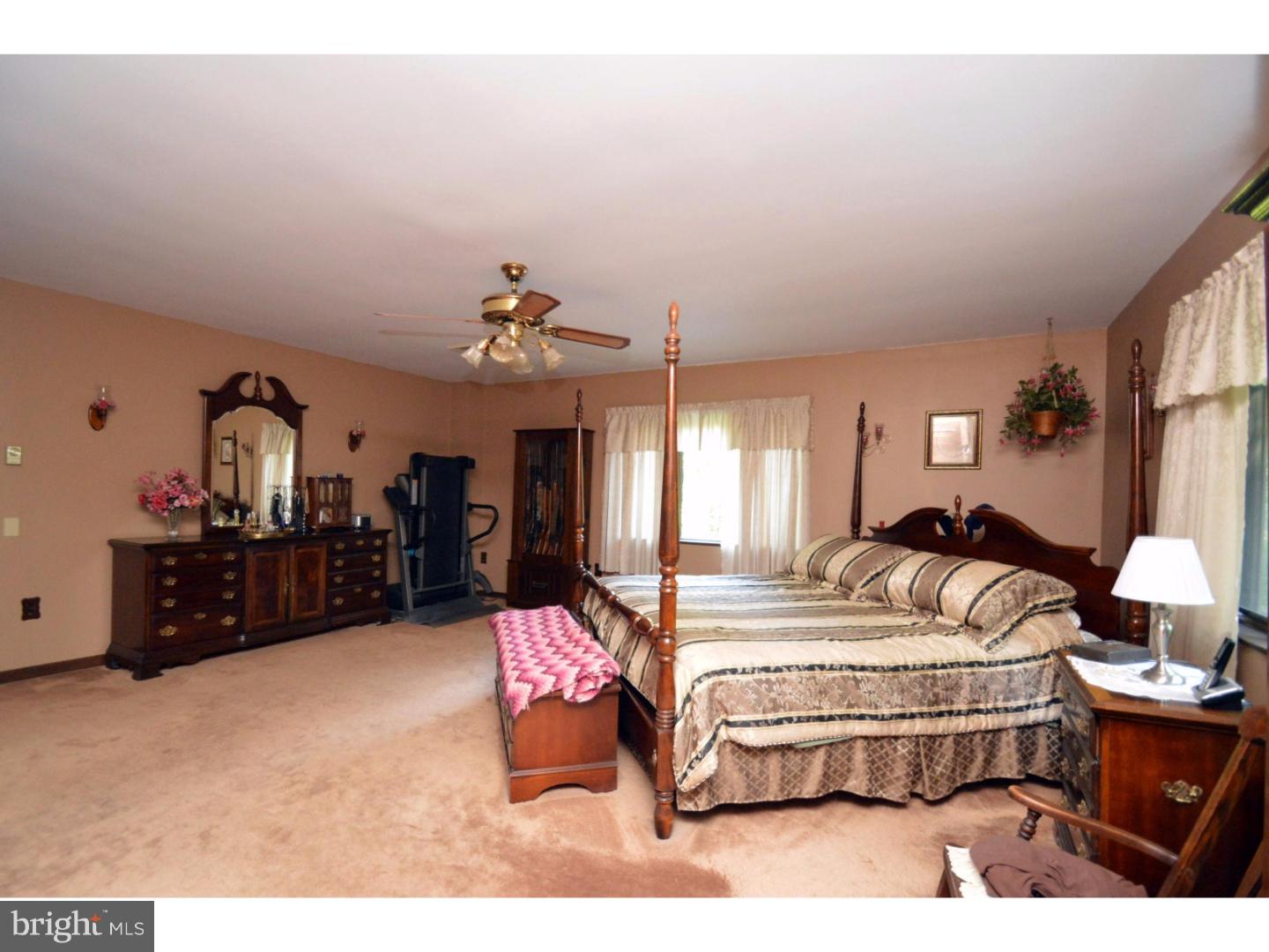 4766 Overlook Road Coplay, PA 18037 - Photo 16 of 17 Gallery Image 16