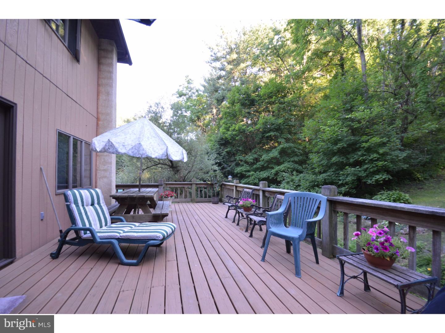 4766 Overlook Road Coplay, PA 18037 - Photo 8 of 17 Gallery Image 8