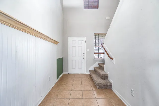 $249,900 | 410 Crosby Village Drive, Crosby, TX 77532