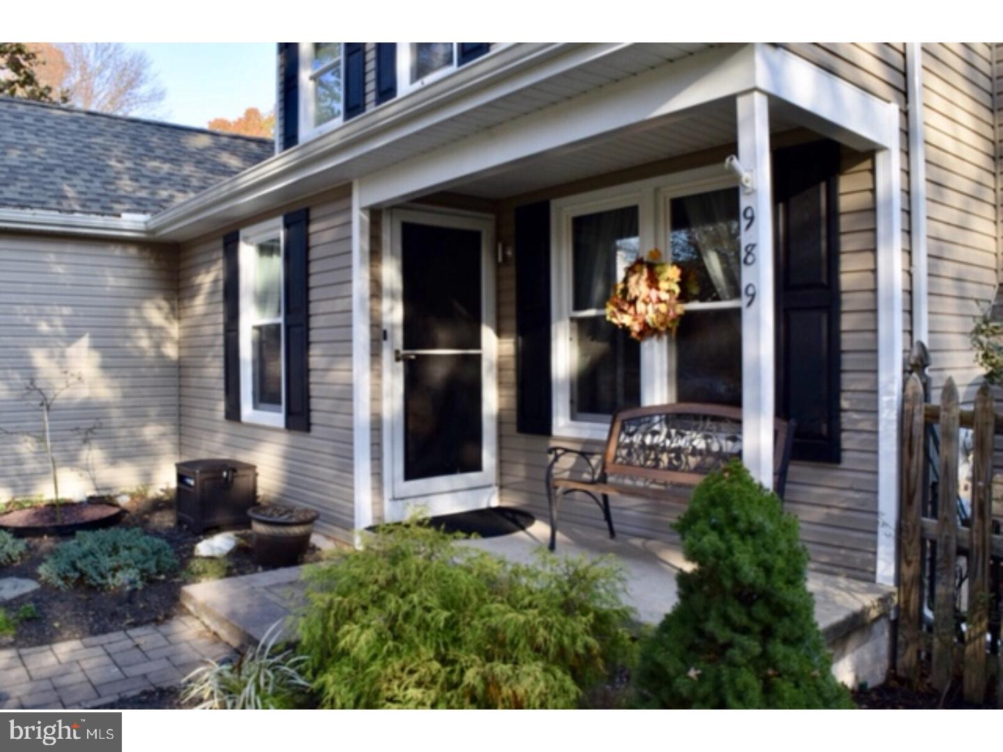 989 Rill Road Reading, PA 19606 - Photo 2 of 19 Exterior Front