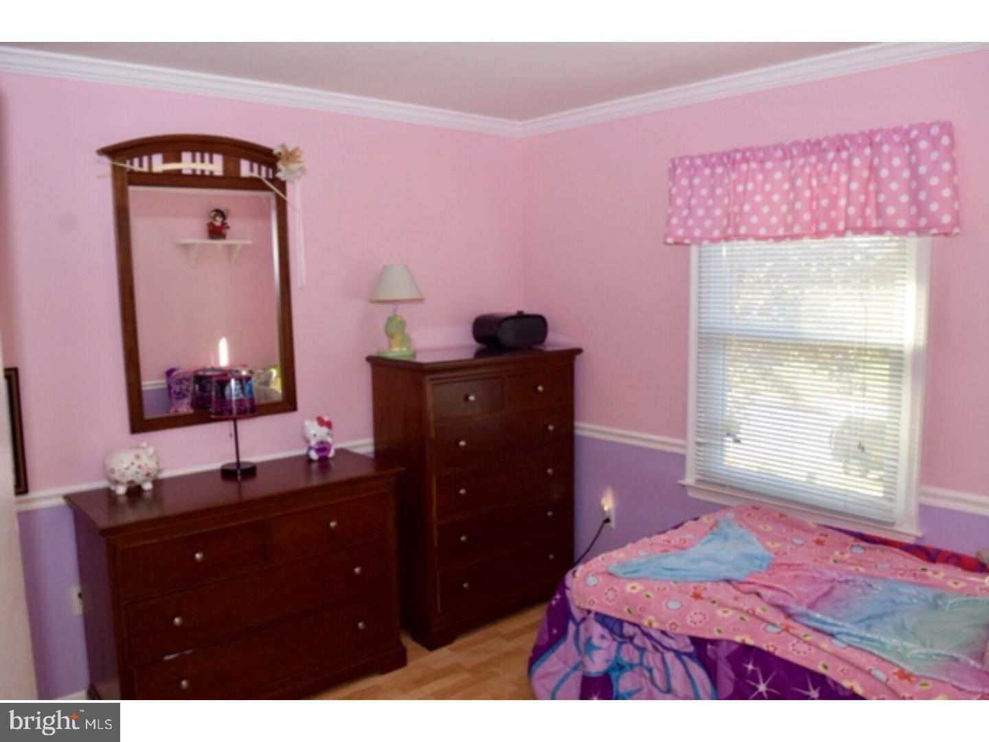 989 Rill Road Reading, PA 19606 - Photo 13 of 19 Bedroom 2