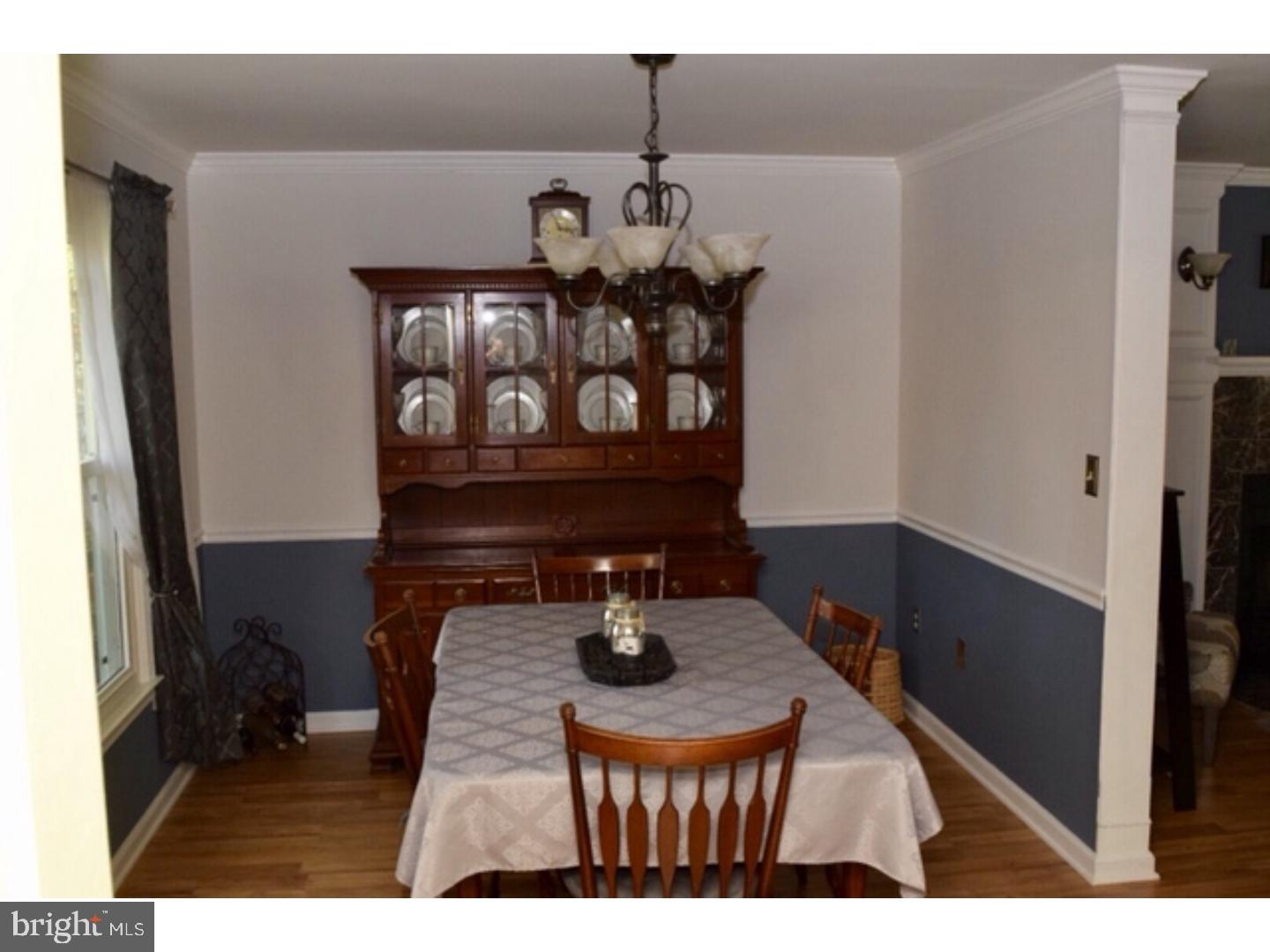 989 Rill Road Reading, PA 19606 - Photo 8 of 19 Dining Room