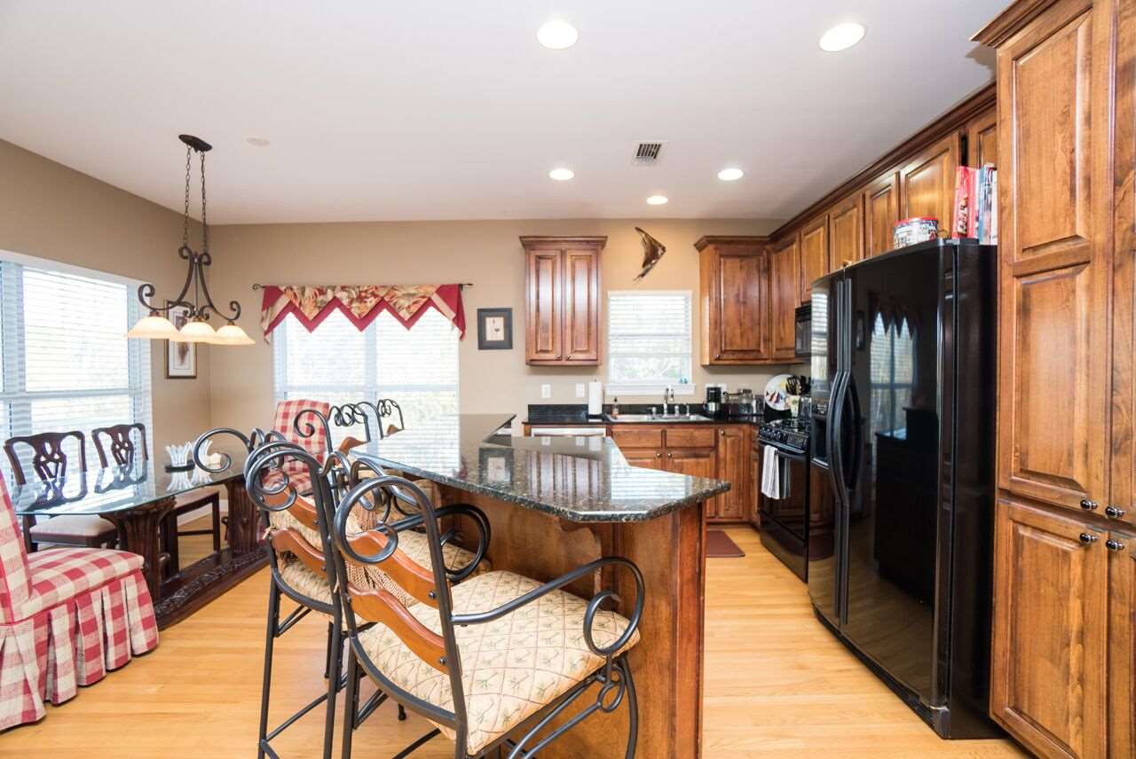 9367 Bay Drive Elberta, AL 36530 - Photo 8 of 41