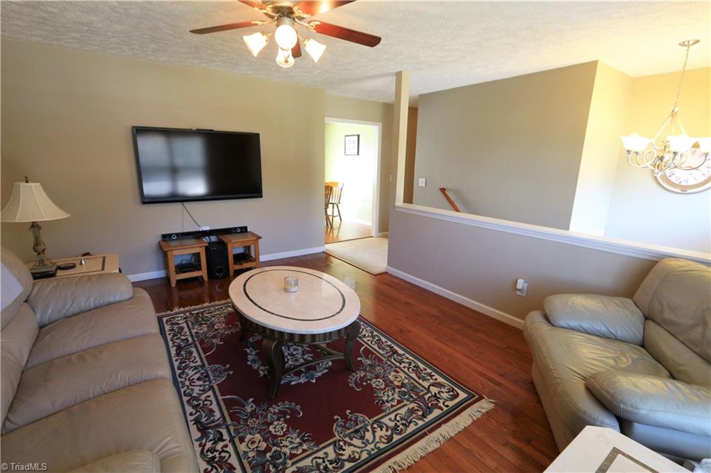 615 Stephany Circle Rural Hall, NC 27045 - Photo 5 of 24 Gallery Image 5