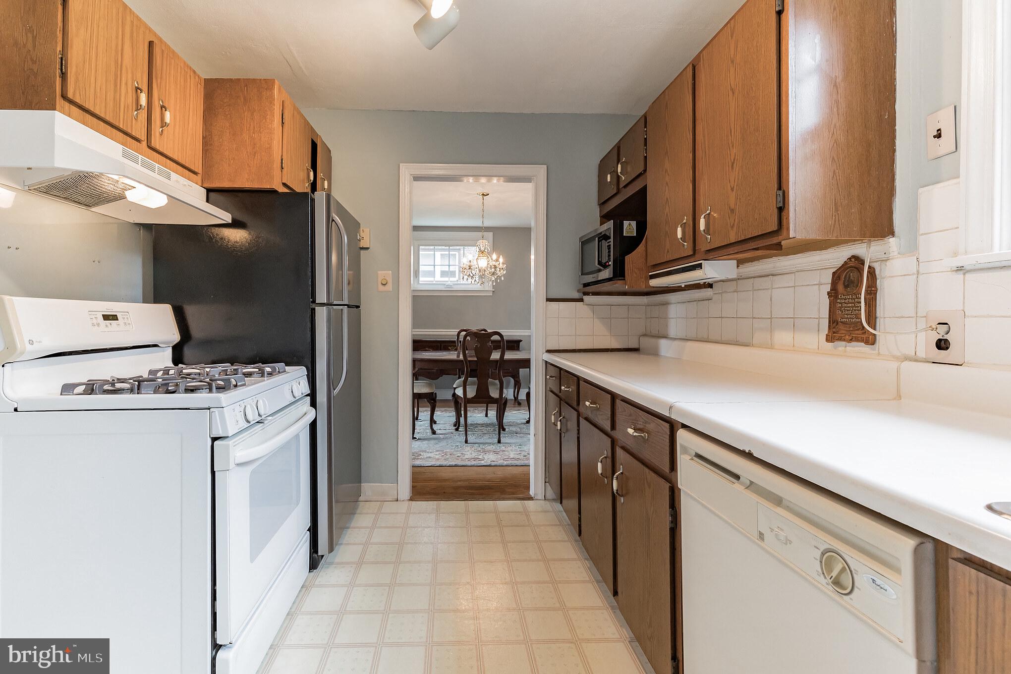 736 Brooke Road Glenside, PA 19038 - Photo 6 of 24 Kitchen