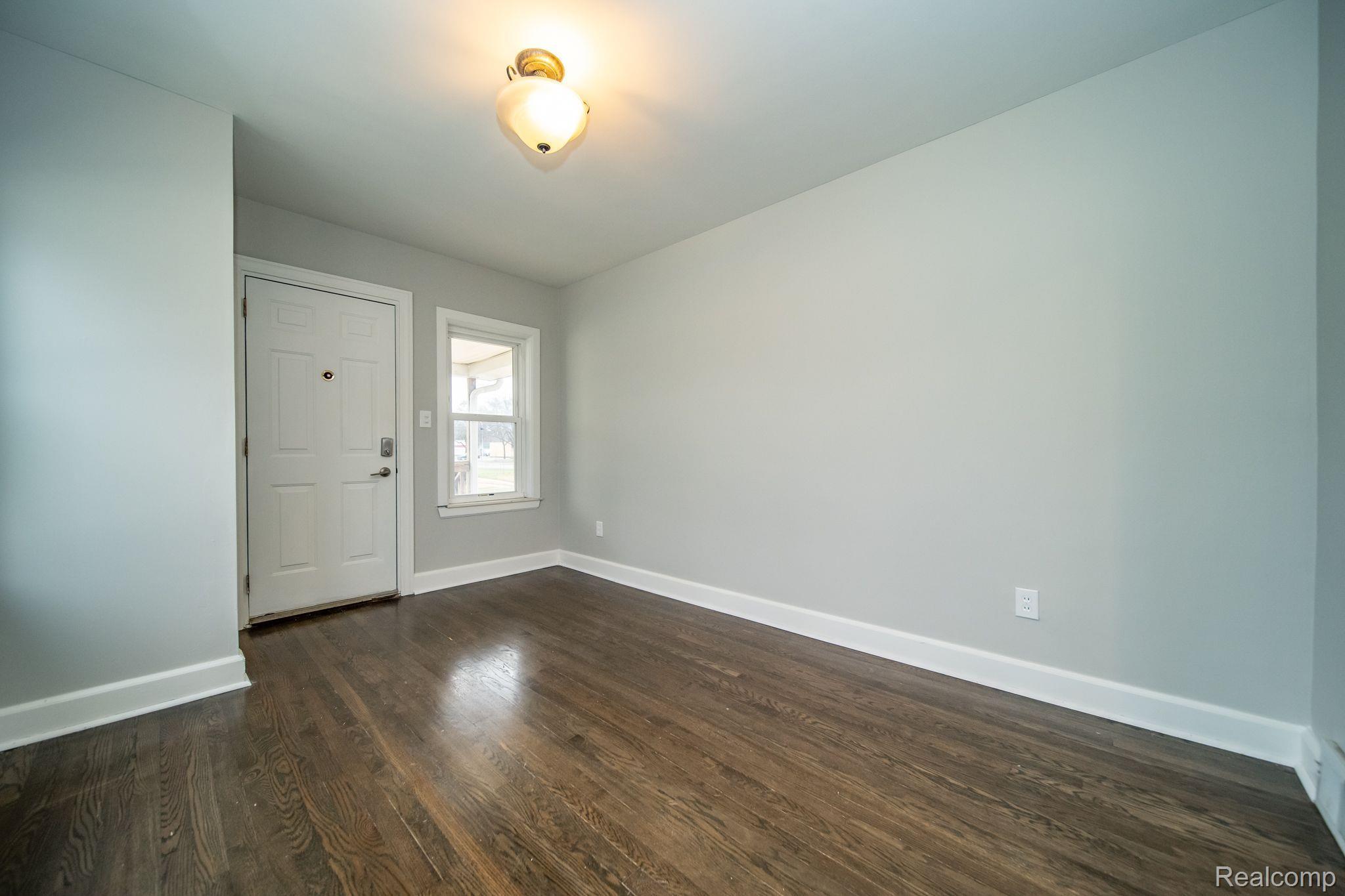 3221 Kenmore Road Berkley, MI 48072 - Photo 24 of 62 Gallery Image 24
