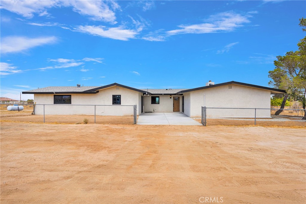 10675 Joshua Road Apple Valley, CA 92308 - Photo 1 of 8 Gallery Image 1