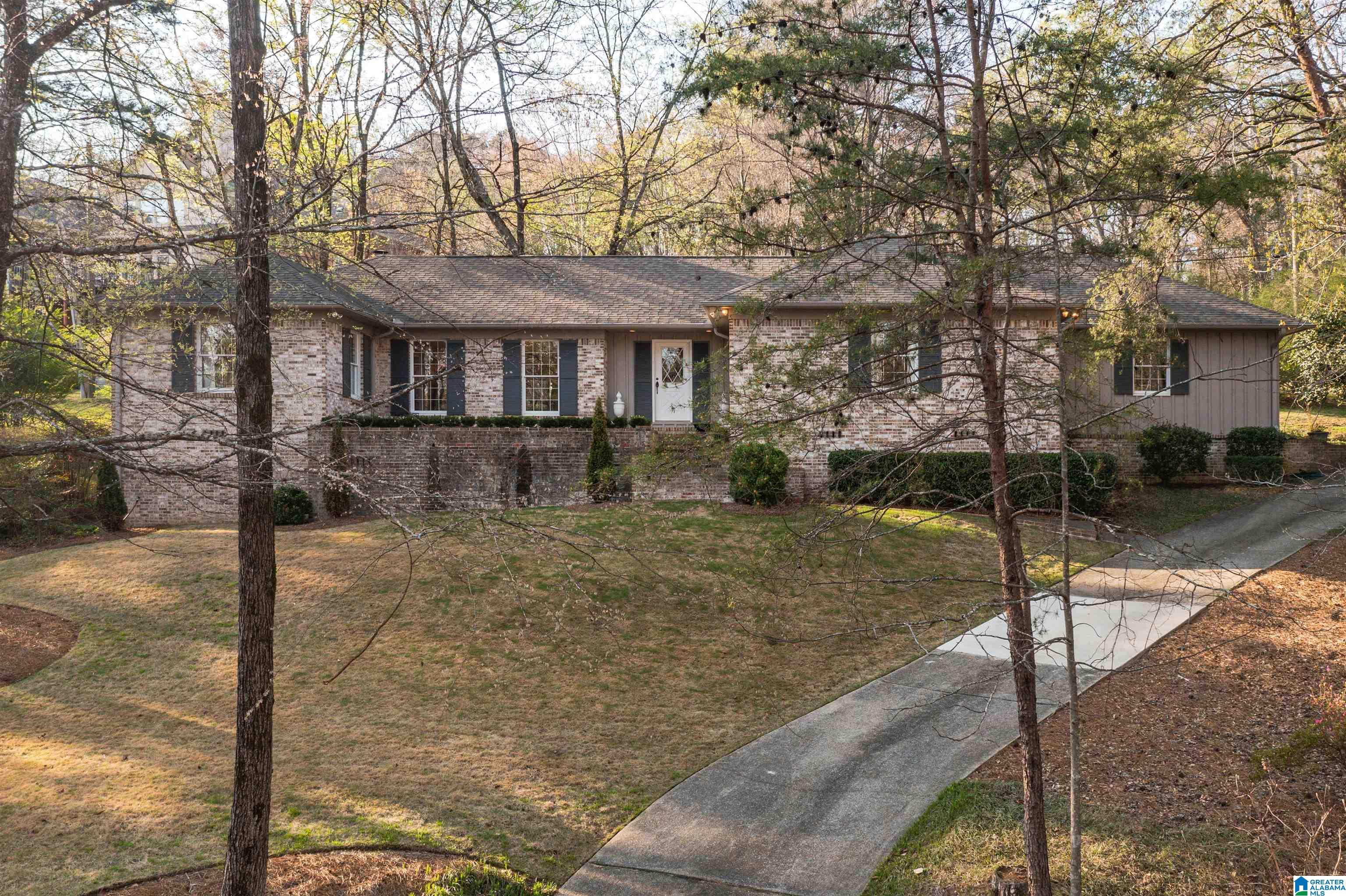 3762 Brookwood Road Birmingham, AL 35223 - Photo 3 of 51