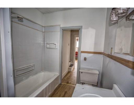 418 Page Boulevard Springfield, MA 01104 - Photo 15 of 35