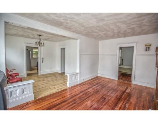 418 Page Boulevard Springfield, MA 01104 - Photo 7 of 35