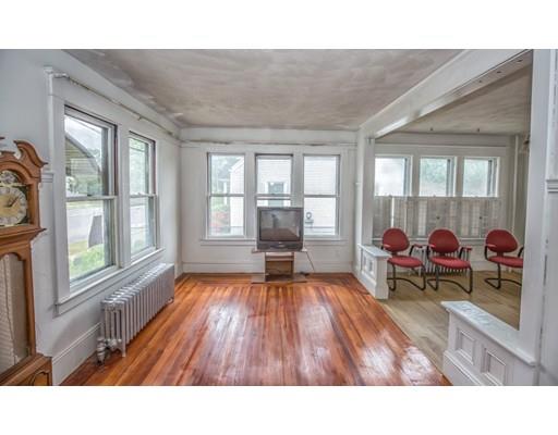 418 Page Boulevard Springfield, MA 01104 - Photo 9 of 35
