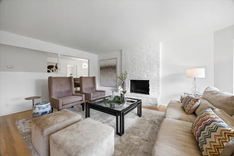 $2,100,000 | 32 Bradshaw Terrace, Redwood City, CA 94062