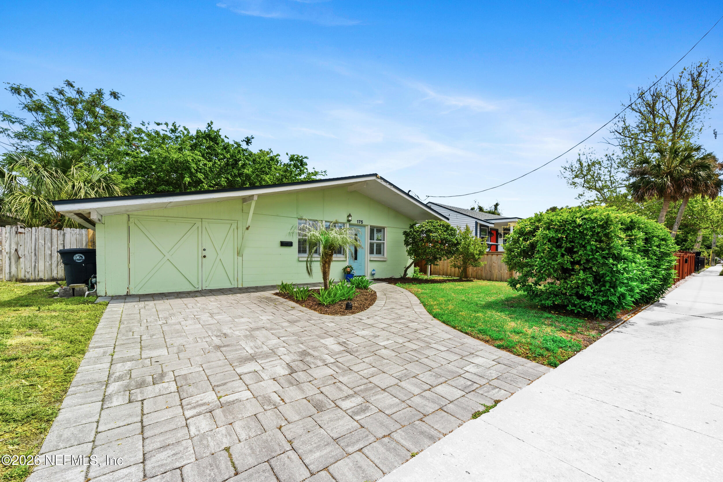 175 Seminole Road Atlantic Beach, FL 32233 - Photo 2 of 21 Beautiful New Paver Driveway