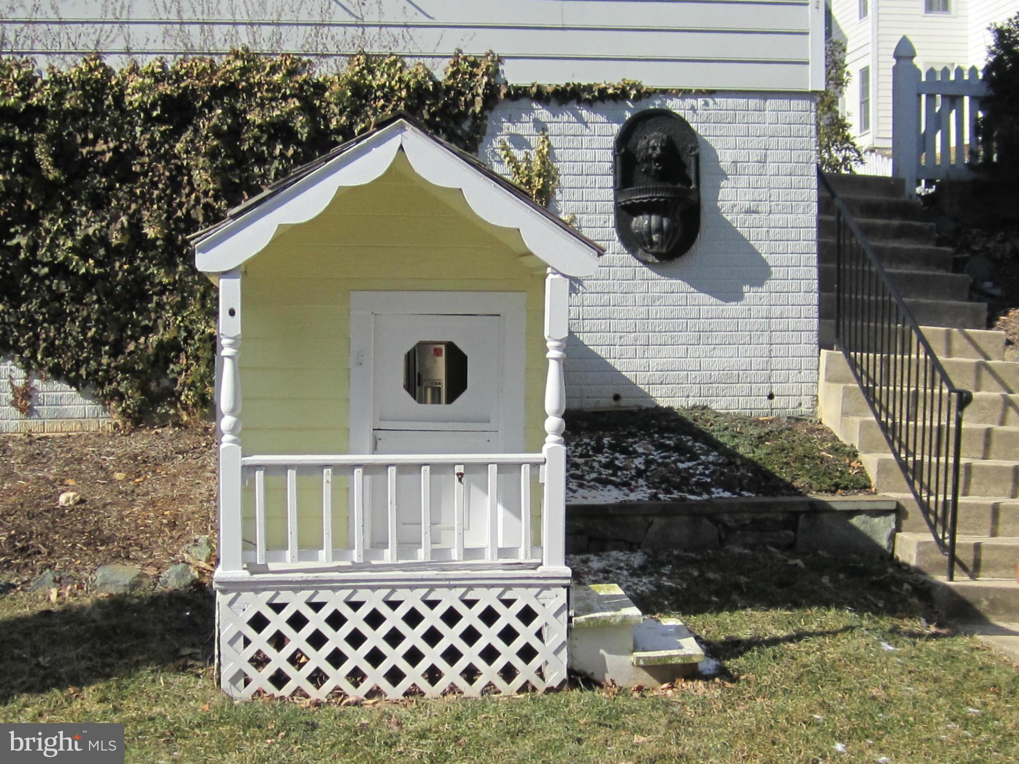 140 Little Quarry Road Gaithersburg, MD 20878 - Photo 22 of 30 Exterior (Rear)