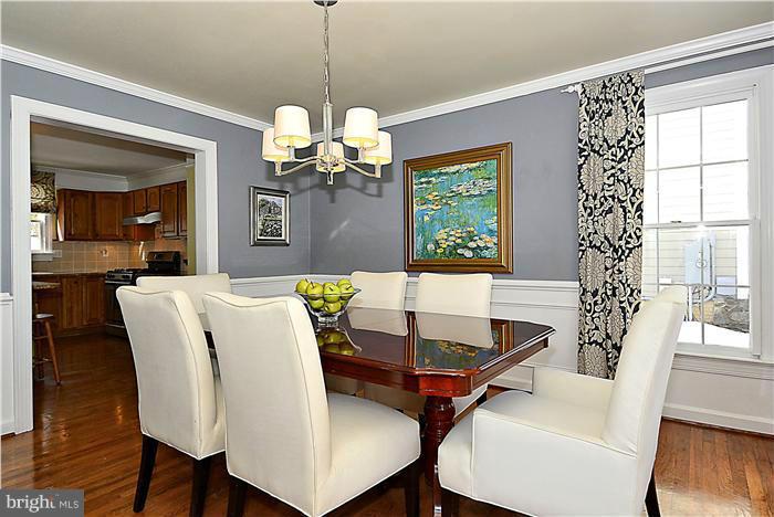 140 Little Quarry Road Gaithersburg, MD 20878 - Photo 5 of 30 Dining Room