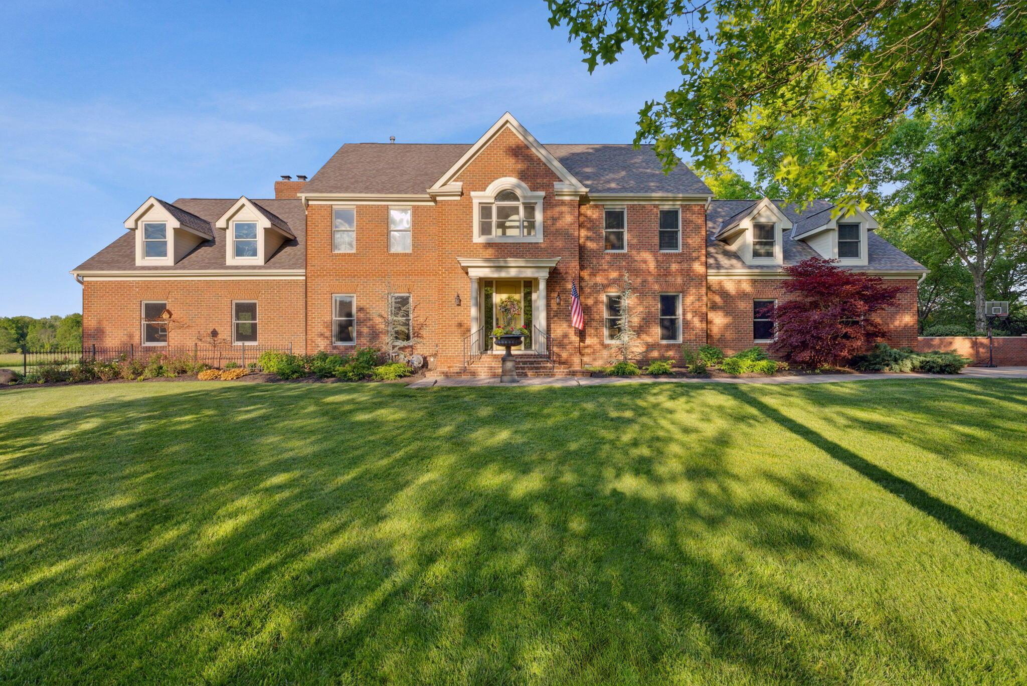 16-web-or-mls-14121-perfect-rd