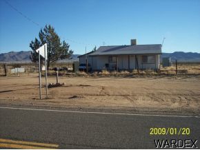 1224 South Verde Road Golden Valley, AZ 86413 - Photo 1 of 8 Primary Photo