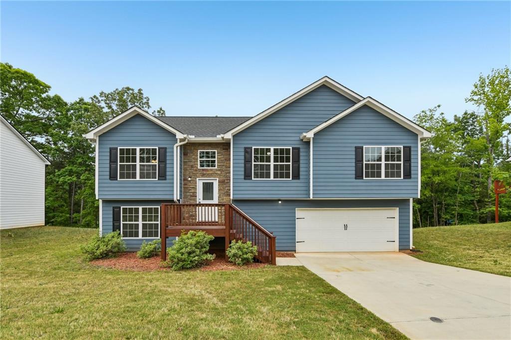 382 Arlington Lane Commerce, GA 30529 - Photo 1 of 48