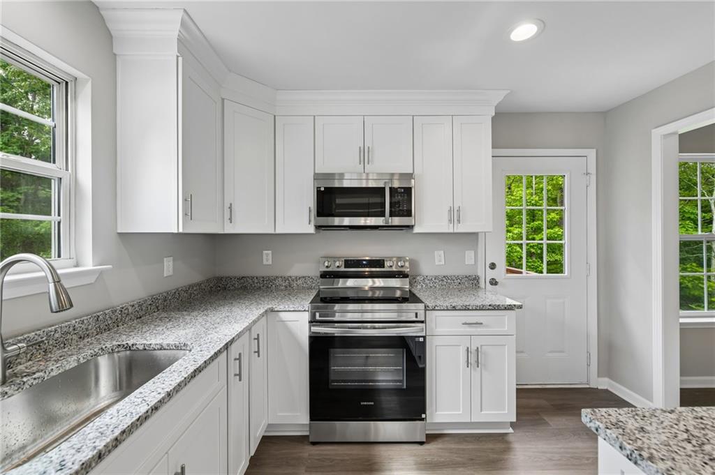 382 Arlington Lane Commerce, GA 30529 - Photo 17 of 48