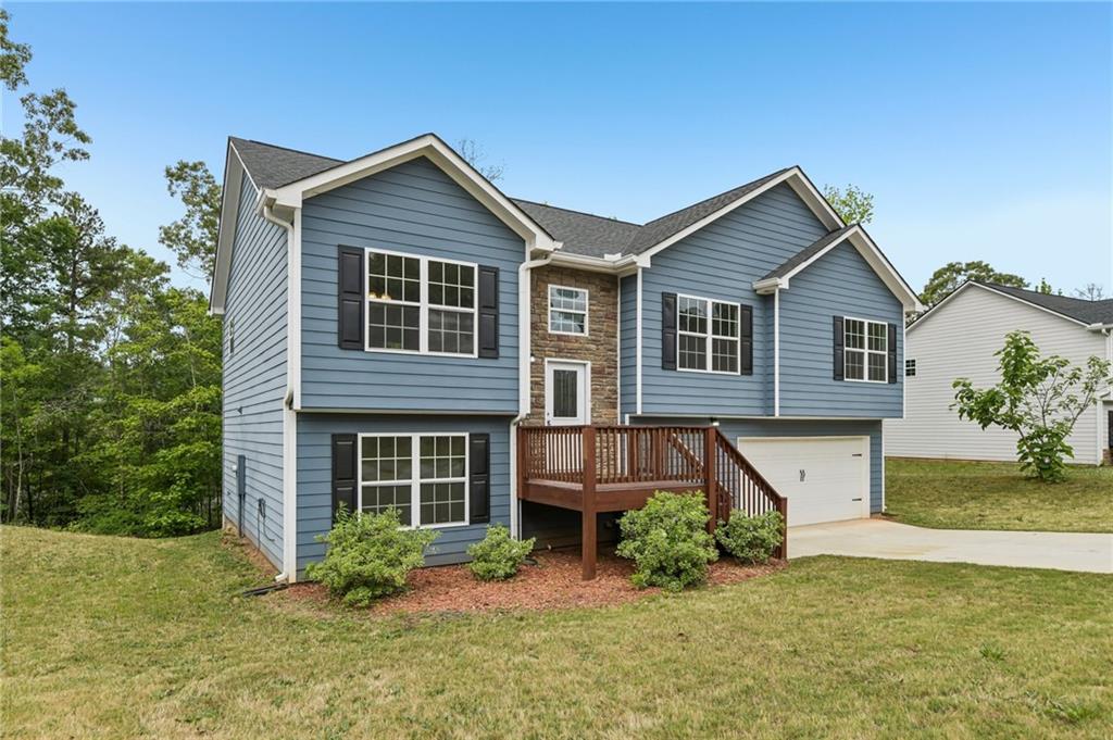 382 Arlington Lane Commerce, GA 30529 - Photo 2 of 48