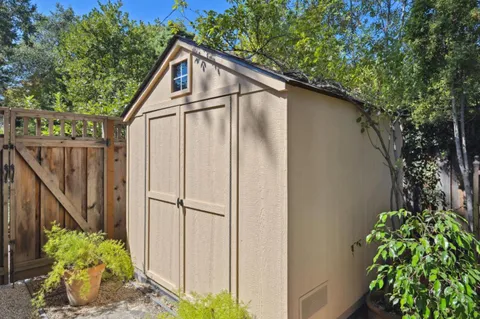 $7,298,000 | 1007 Lemon Street, Menlo Park, CA 94025