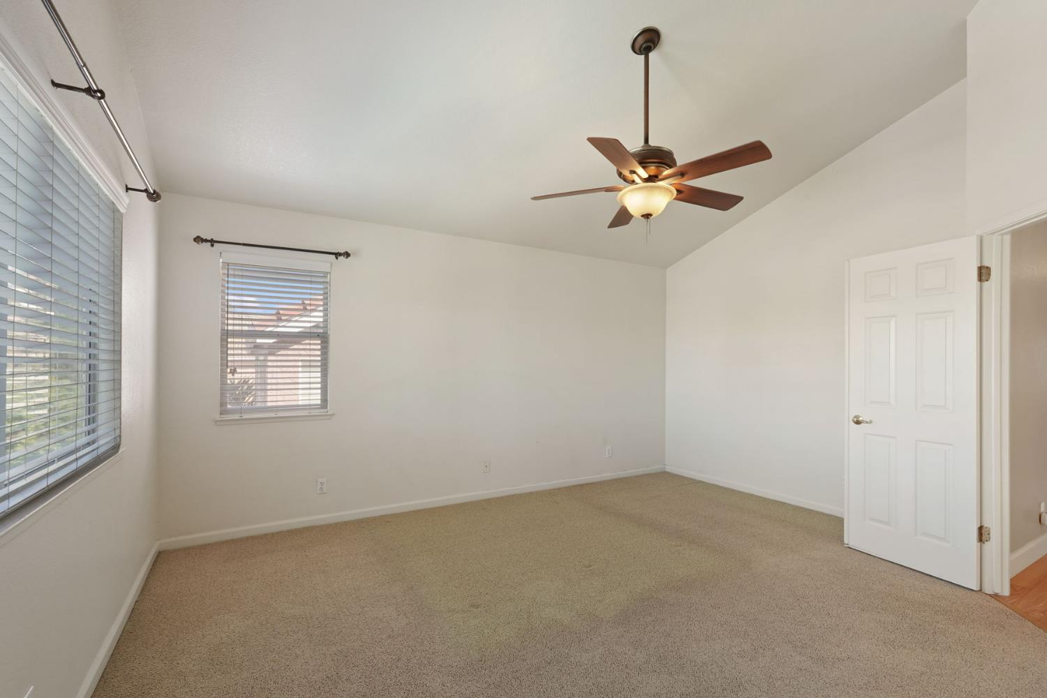 1813 Mark Mead Lane Modesto, CA 95356 - Photo 18 of 36