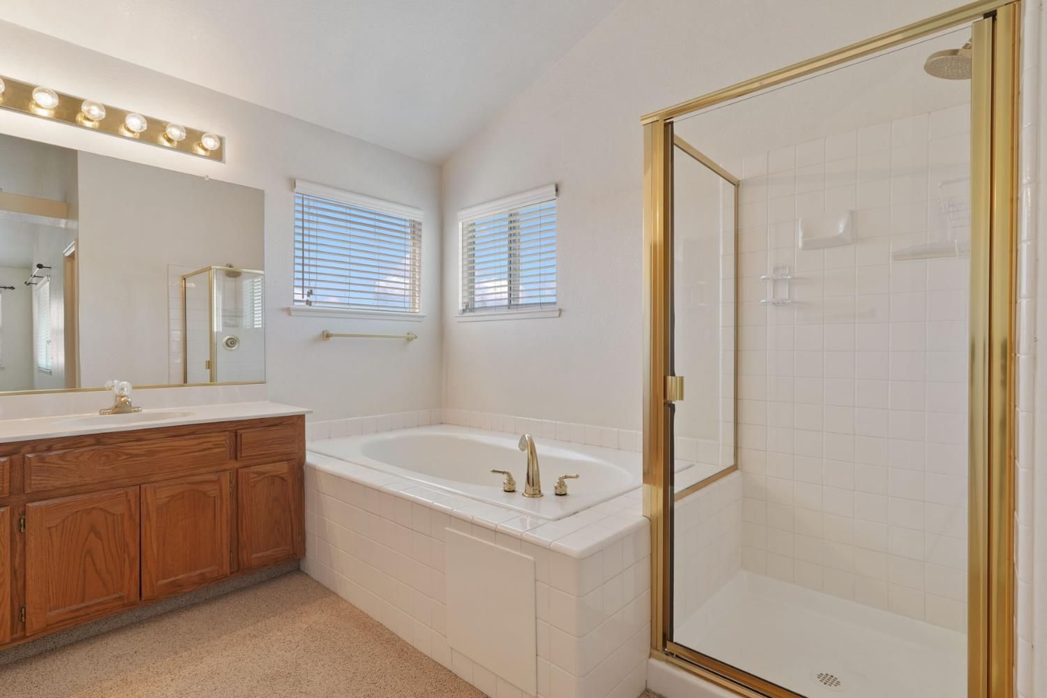 1813 Mark Mead Lane Modesto, CA 95356 - Photo 21 of 36