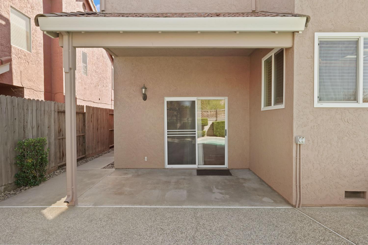 1813 Mark Mead Lane Modesto, CA 95356 - Photo 34 of 36