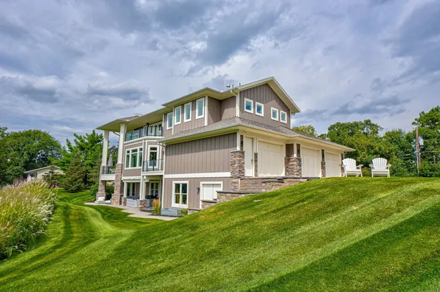 $2,800,000 | 19 Birkmose Park Lane, Hudson, WI 54016