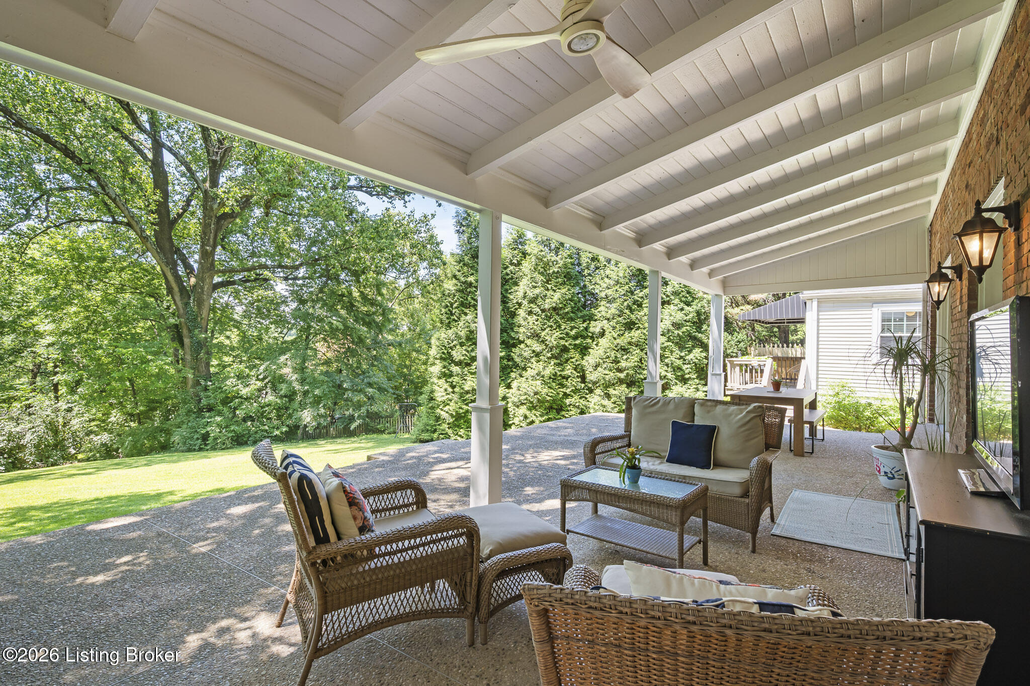 2420 Top Hill Road Louisville, KY 40206 - Photo 44 of 52 2420 Top Hill Rd-58