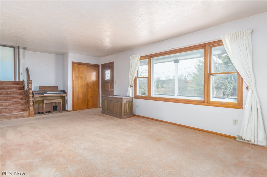5949 Kirk Road Canfield, OH 44406 - Photo 10 of 26 Gallery Image 10