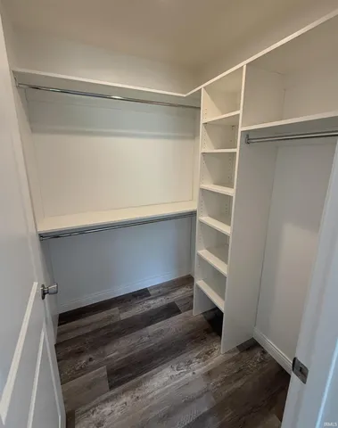 $290,000 | 1405 Rosewood Drive, Washington, IN 47501