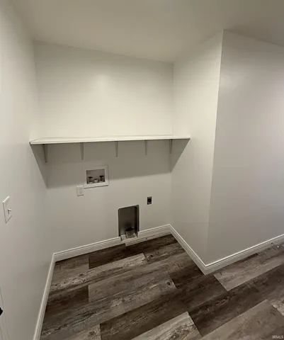 $290,000 | 1405 Rosewood Drive, Washington, IN 47501