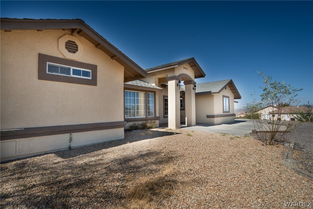 3605 Packsaddle Road Kingman, AZ 86401 - Photo 3 of 45 Gallery Image 3