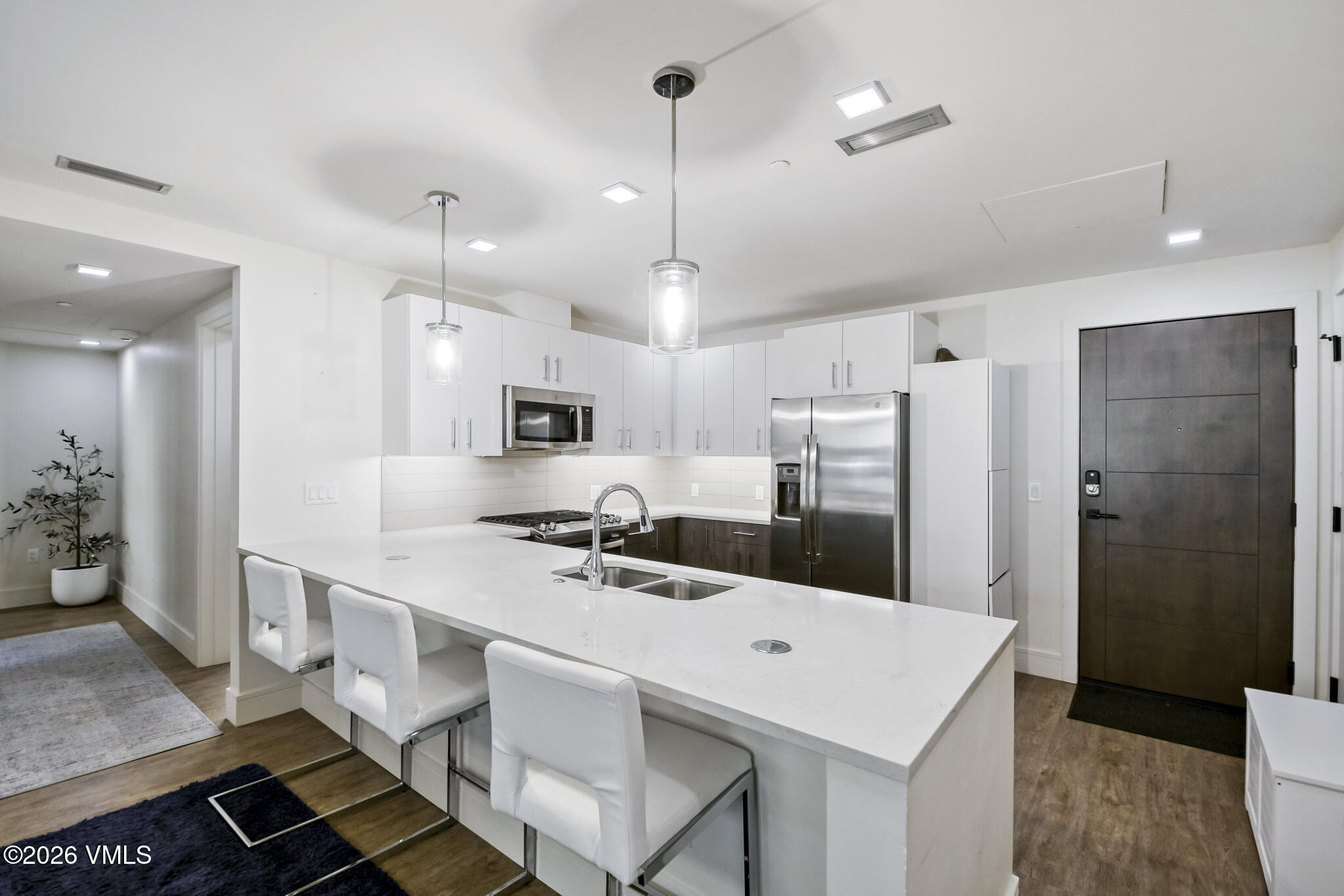 430 S Frontage Road E RU-D - MLS Sized -