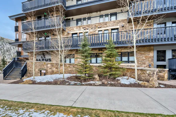 $1,140,000 | 430 South Frontage Road East, Unit RUD, Vail, CO 81657