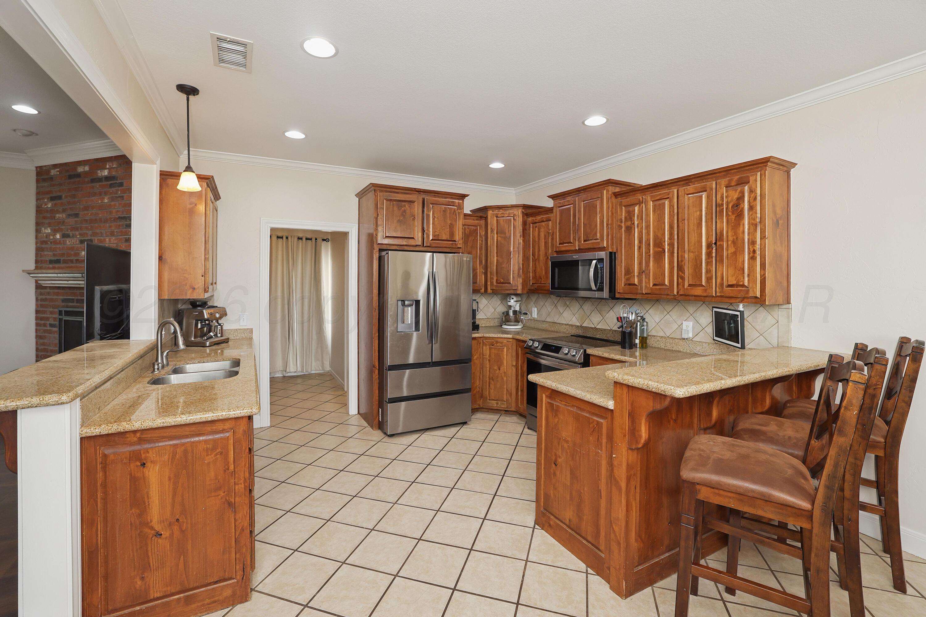 8031 Raburn Lane Canyon, TX 79015 - Photo 8 of 29 7-Kitchen