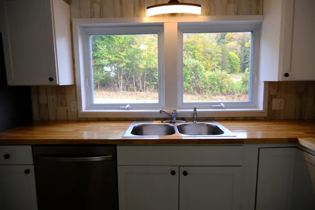 $240,000 | 2536 Joes Brook Road, Danville, VT 05828