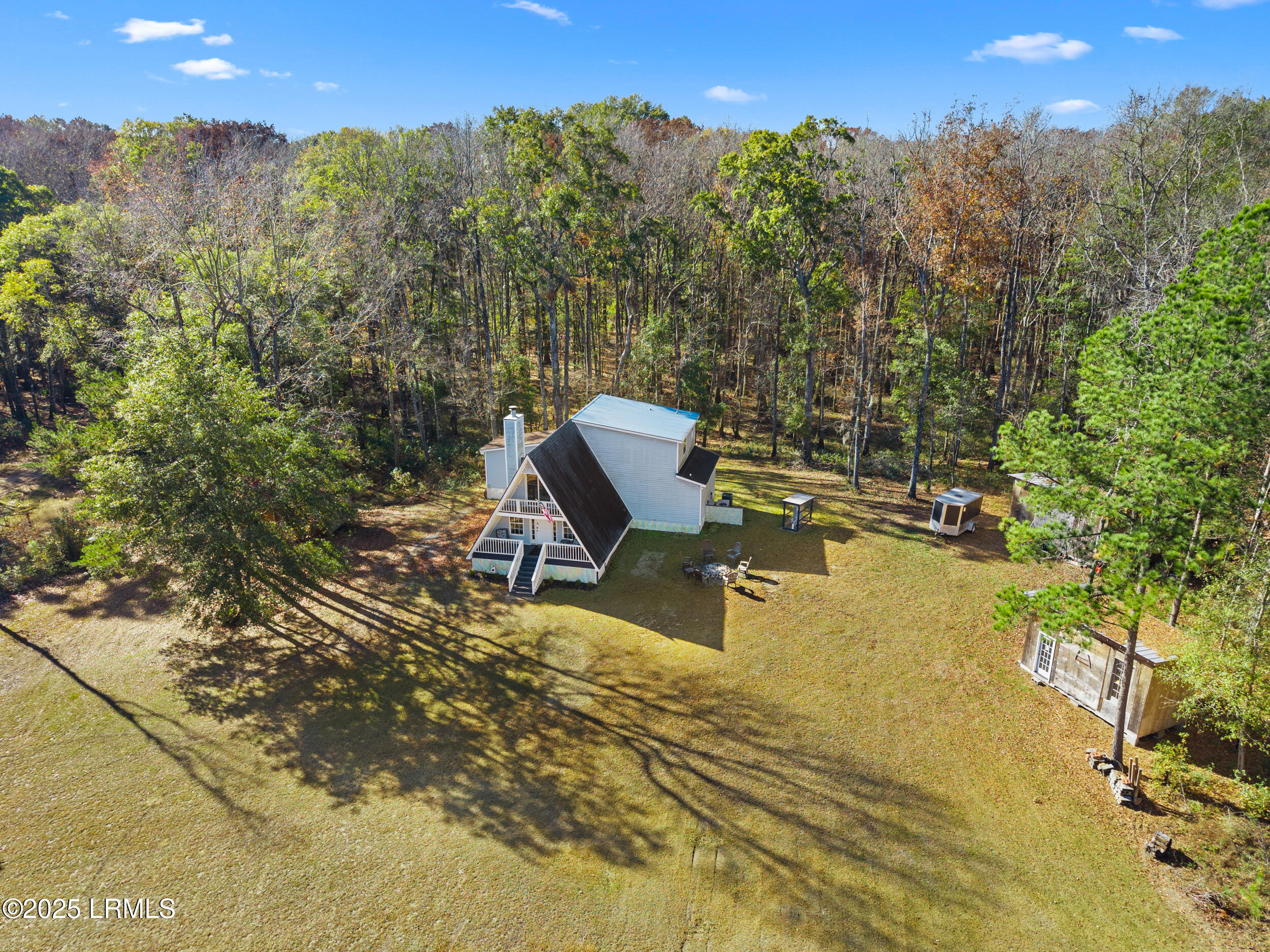 554 Mariners Way Garnett, SC 29922 - Photo 22 of 37 DJI_20251124105344_0511_D