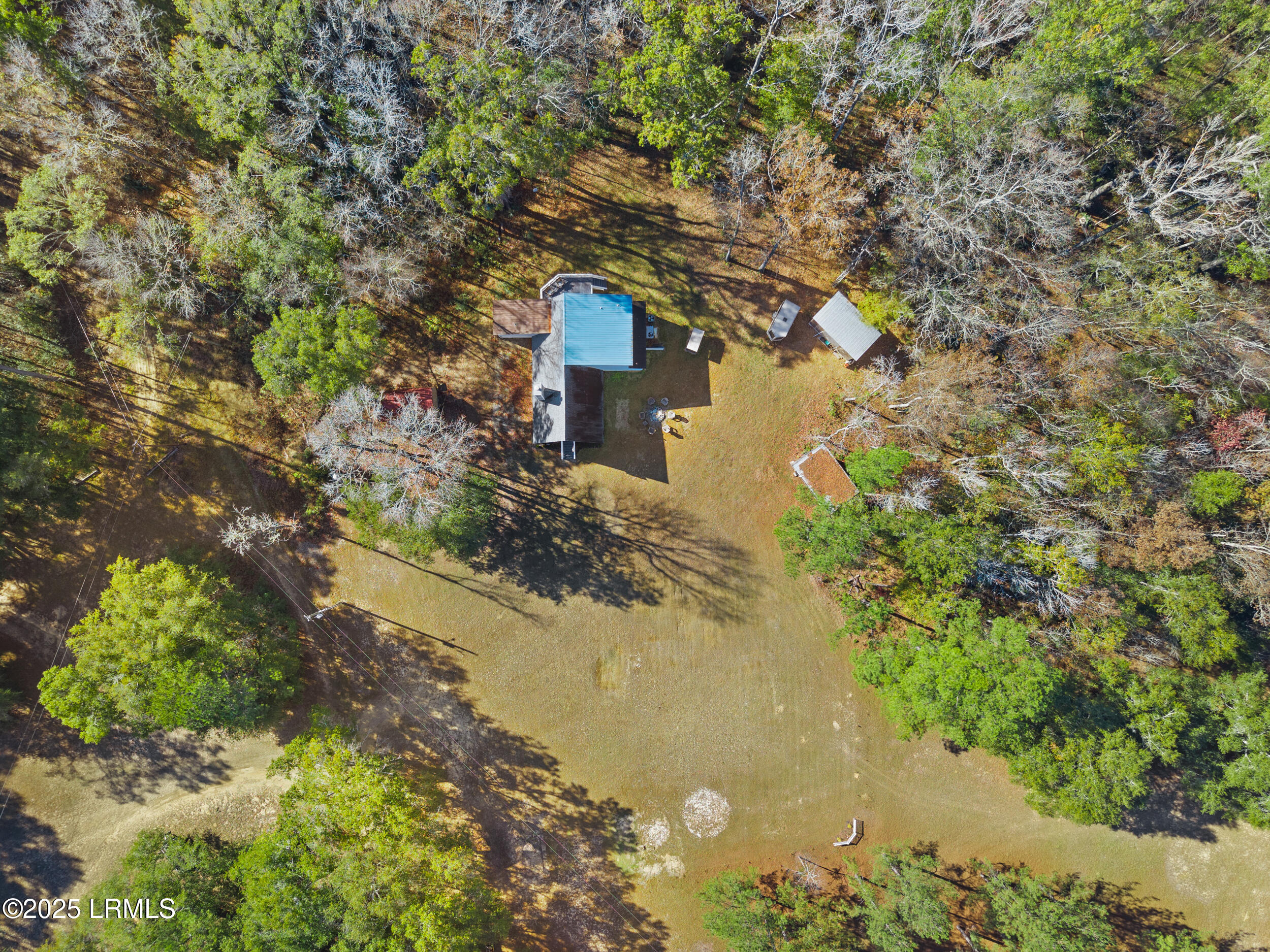 554 Mariners Way Garnett, SC 29922 - Photo 24 of 37 DJI_20251124105535_0524_D